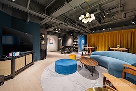 Dash Living on Hollywood