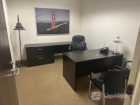 (OAK) Lake Merritt Plaza