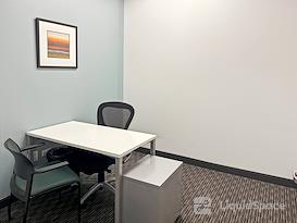 Regus | IL, Chicago – Lincoln Park