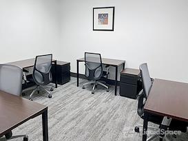 Regus | Foster Plaza