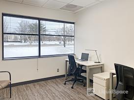 Regus | NJ, Monmouth Junction - Route 1