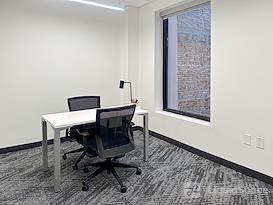 Regus | Columbus - N High St.