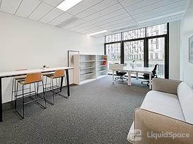Regus | Paris, Rosa Parks