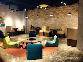 Clock In BGC at Bonifacio Technology Center