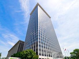Regus | Clark Tower