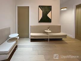 Regus | NE, Omaha - S 72nd St