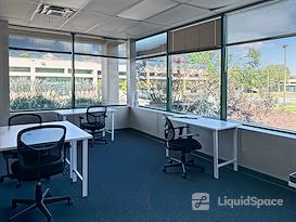 HQ | OH, Cincinnati - Kemper Meadow Dr