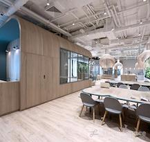 Dash Living on Hollywood