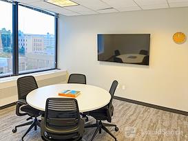 HQ | MI, Grand Rapids - Ottawa Ave NW