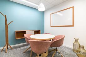 Regus | Windsor, Thames Street