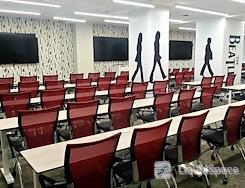 Jay Suites - Midtown East