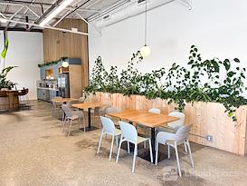 Loloft, Rogers - Flexible Meeting / Event Space 