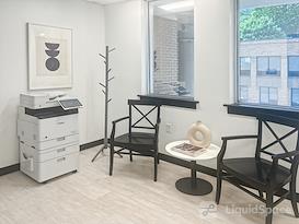 HQ | NC, Charlotte - Morehead St