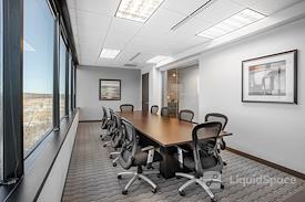 Regus | Waukesha