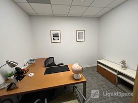 Carr Workplaces - Embarcadero Center