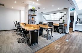 Workhaus | 350 Bay Street