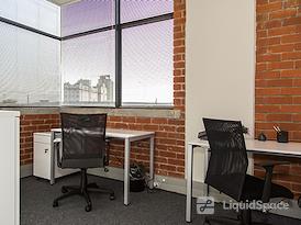 Regus | Cape Town Observatory Black River Park