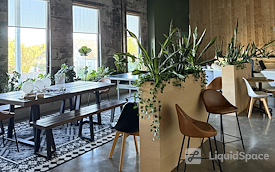 Loloft, Rogers - Flexible Meeting / Event Space 