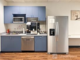 Regus | Torrance - Skypark Ave