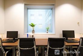 EXPRESS WORK-Booth 名古屋駅（中央コンコース）