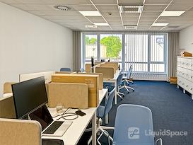 HQ | Budapest, F99 Office