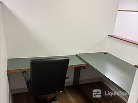 Broad Inc. Executive Suites