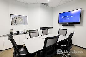 iQ Offices | 150 King Street West