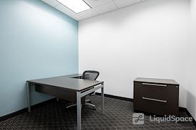 Regus | Cap Trust Tower