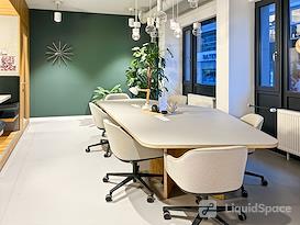 SPACES | Cologne, Breite Strasse