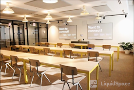 WeWork | 515 N State