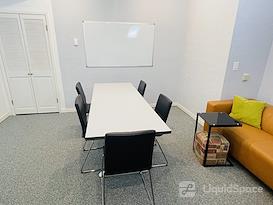 Hellodesk Pacific Grove