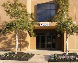 Boxer - 1300 Bay Area Blvd