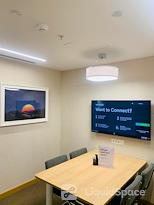 WeWork Krishe Emerald