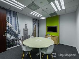 Regus | Warsaw Financial Centre