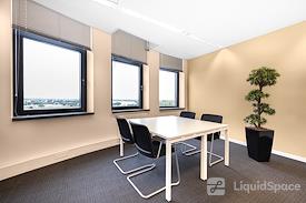 Regus | Roermond, Looskade
