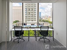 Regus | CA, San Diego - 225 Broadway