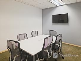 Regus | Shea Center
