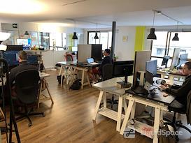 The Living Room Coworking