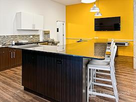 SPACES | IL, Arlington Heights - W Stonegate Blvd