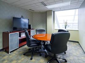 Regus | Crystal Glen