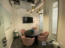 Industrious - West 30th