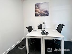 Regus | Leicester Grove Park