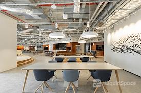 Signature | Hong Kong, The Quayside