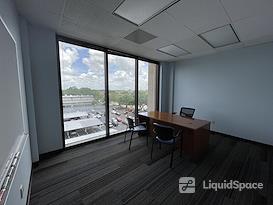 Cube at Woodlake