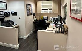 BEVERLY HILLS MEDICAL OFFICE - w/ MEDICAL EQUIPMENT