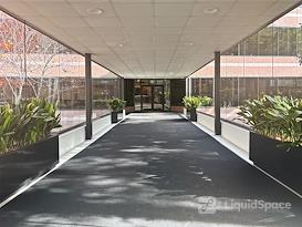 Regus | Forum I (Office Suites Plus)