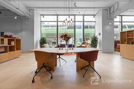 SPACES | Hong Kong AXA, Southside