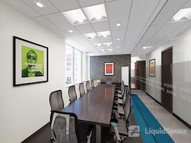 Regus | Plaza 600