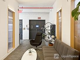 HQ | NY, Long Island City - 21st Street