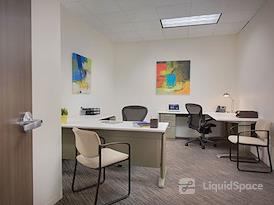 Regus | American Center